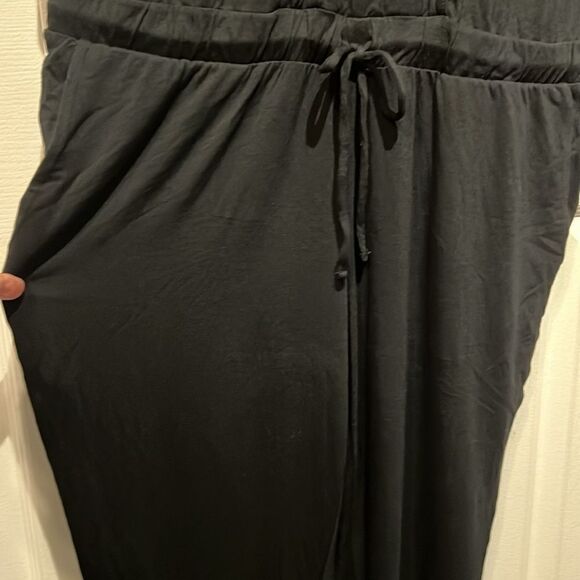 Gap Black Maternity Wrap 3/4 Sleeve Jumpsuit Size M NWT - Picture 8 of 15